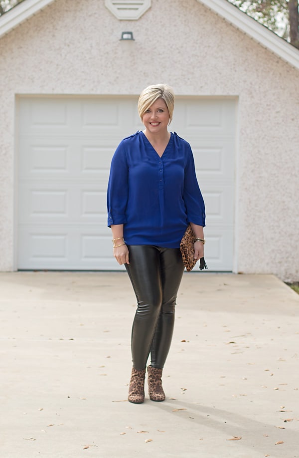 leggings with leopard ankle boots