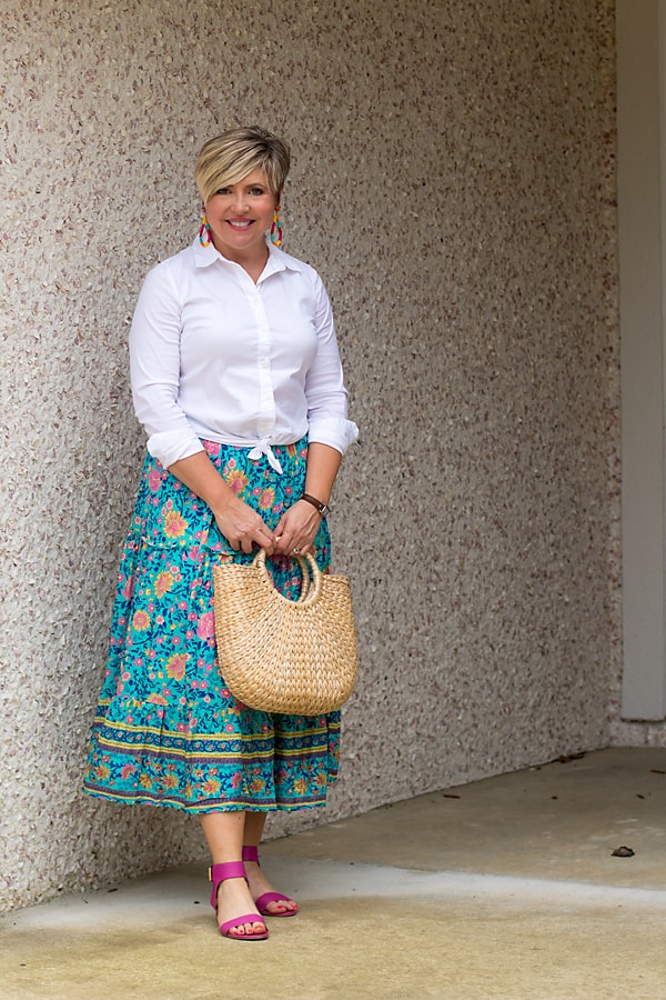 Summer midi skirt outfit