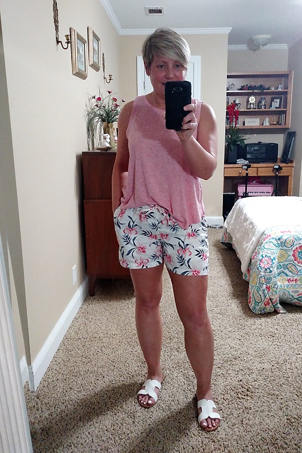 easy tank top and pull on shorts outfit