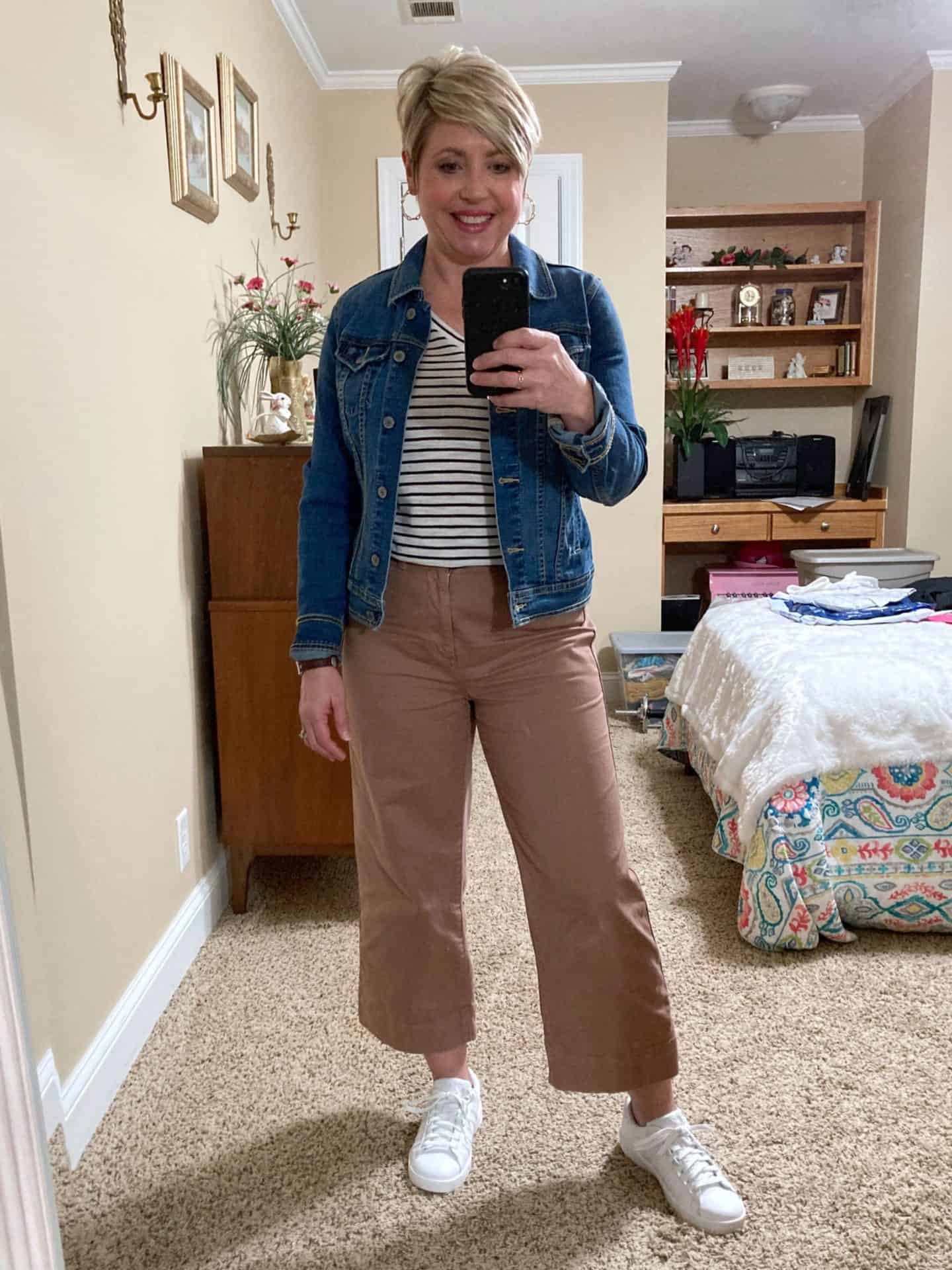 what to wear with wide leg crop pants - Savvy Southern Chic