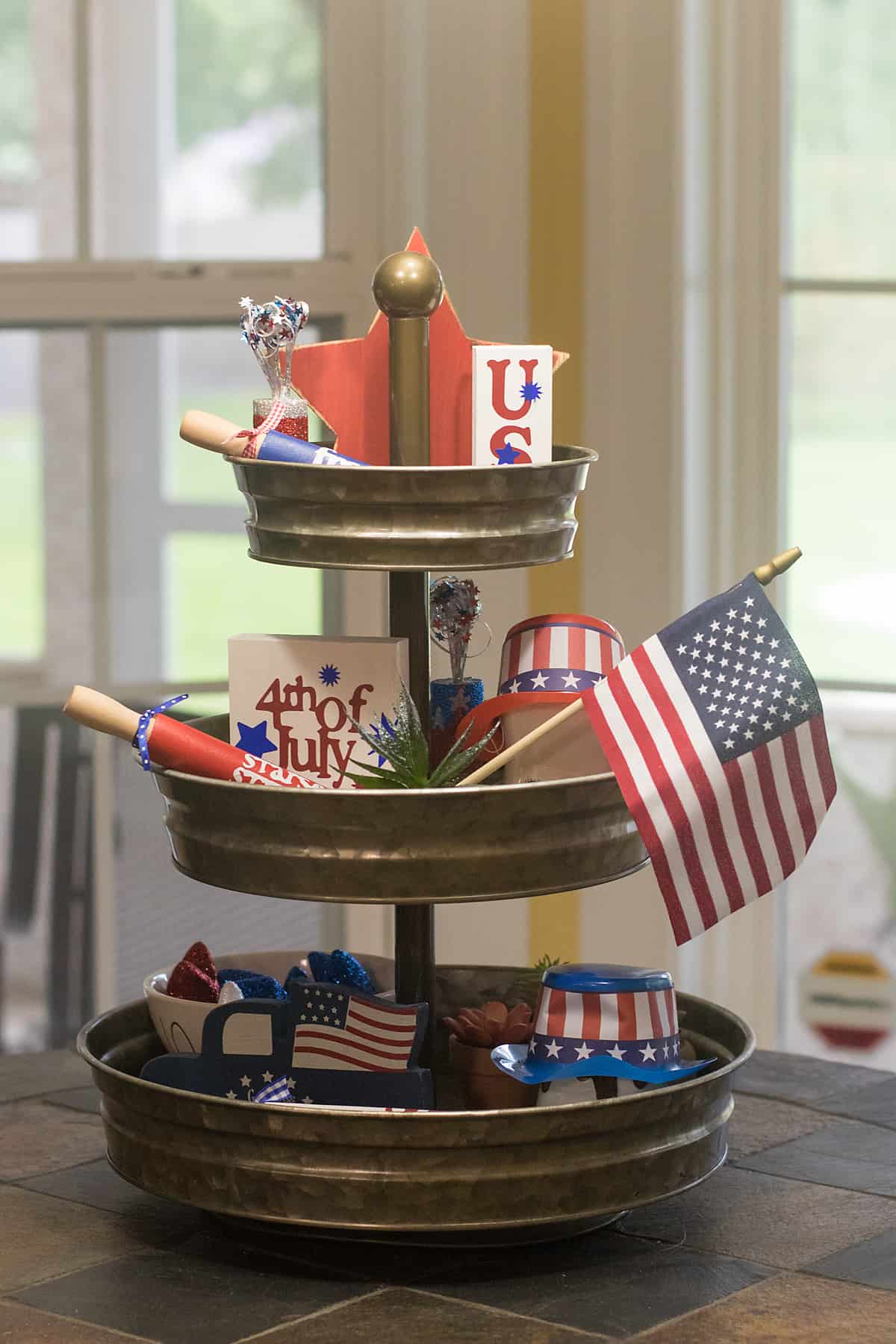 Fourth of July tiered tray