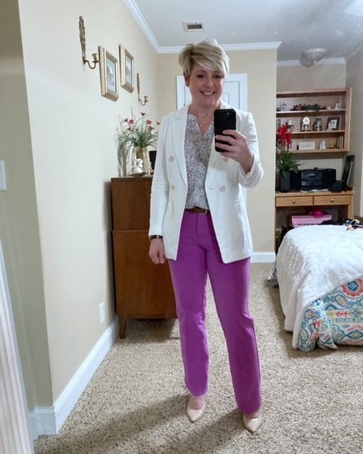 white linen blazer office outfit