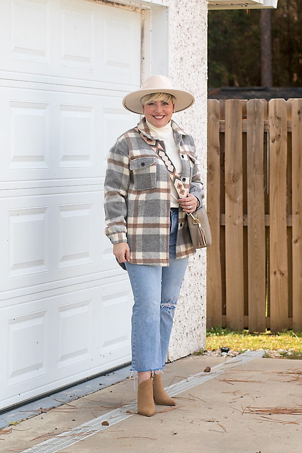 shacket and wool felt hat