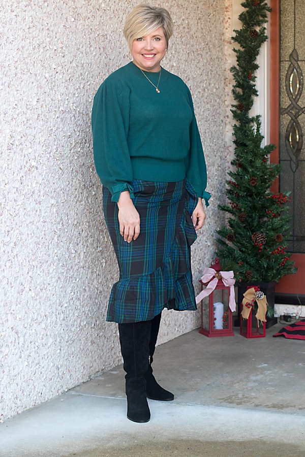 bow sleeve sweater holiday outfit