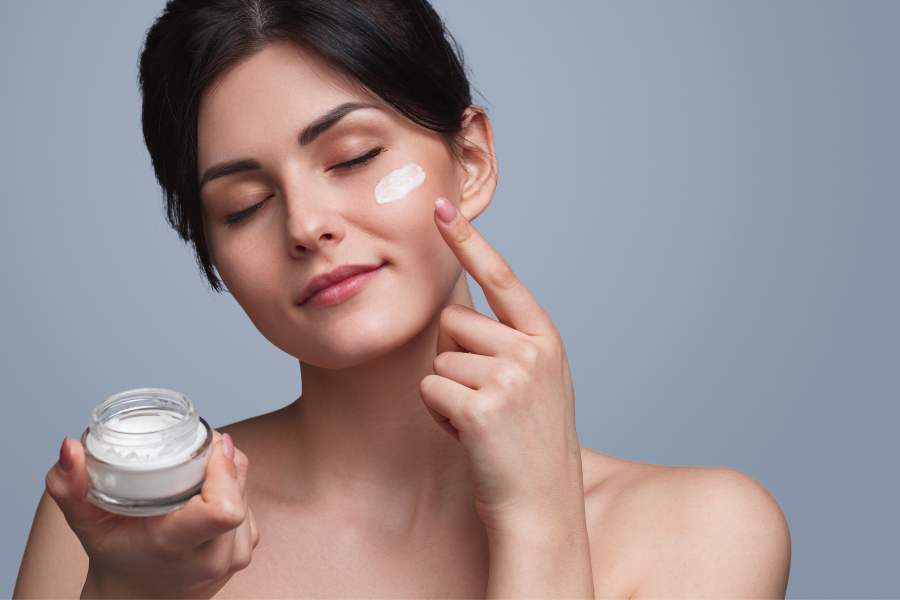 beauty tips and skin care moisturizing skin