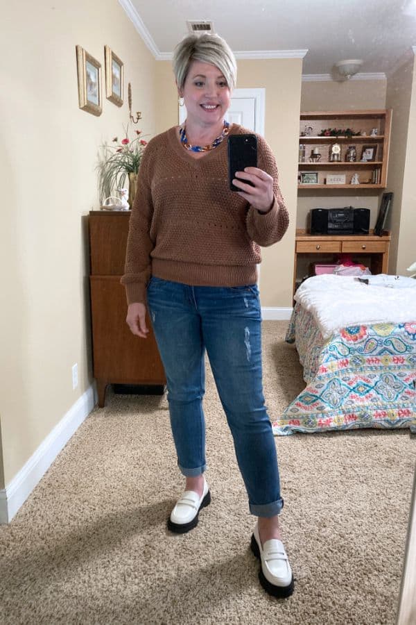 v-neck sweater and jeans outfit