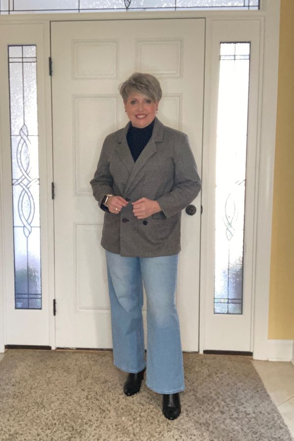 wide leg jeans and oversized blazer