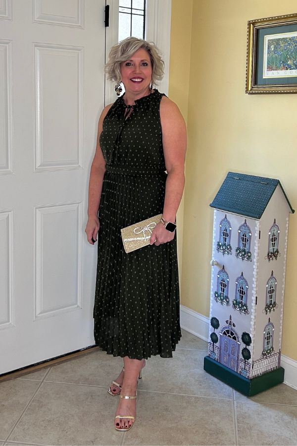 swiss dot midi dress for holidays 