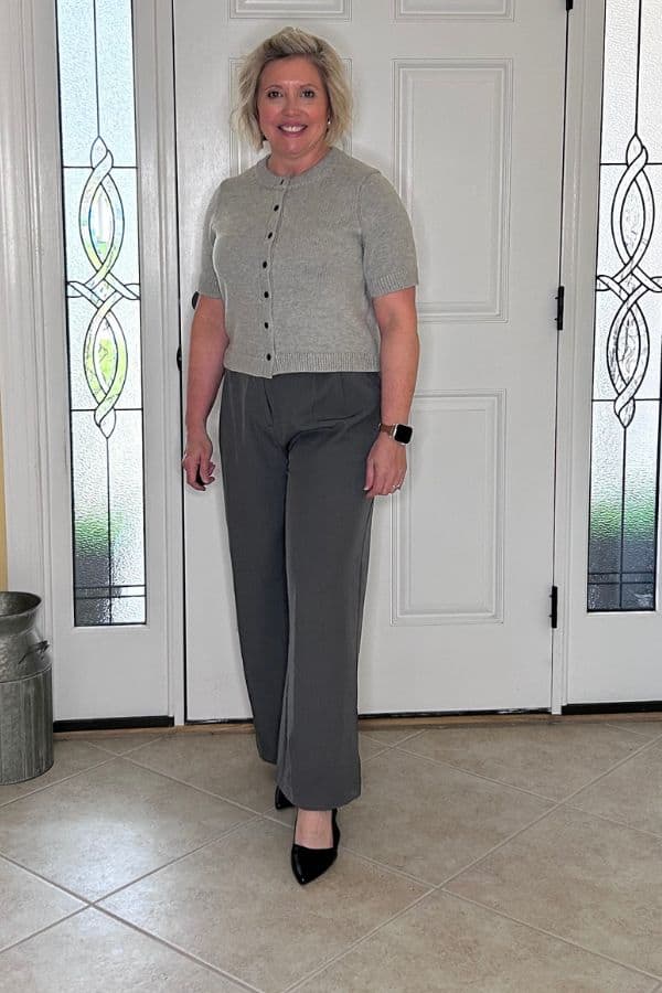 short sleeve cardigan outfit