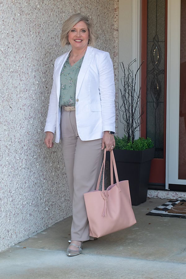 spring work wear white blazer