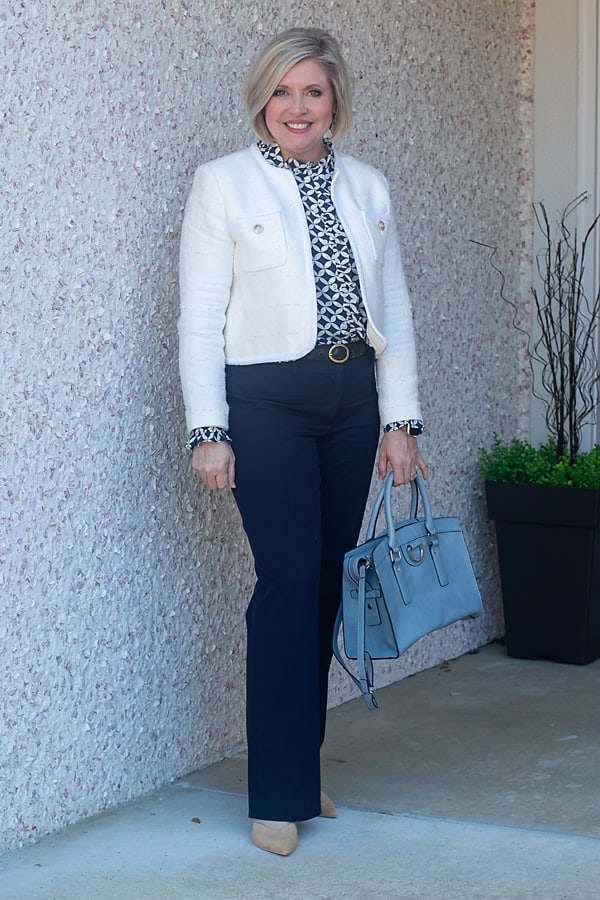 womens white and navy spring work outfit