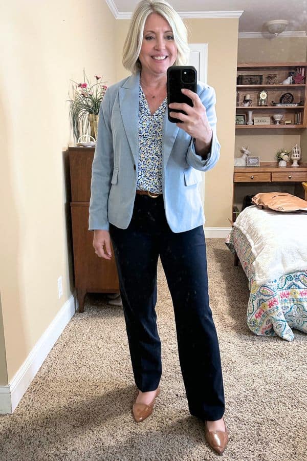 navy blue pants outfit
