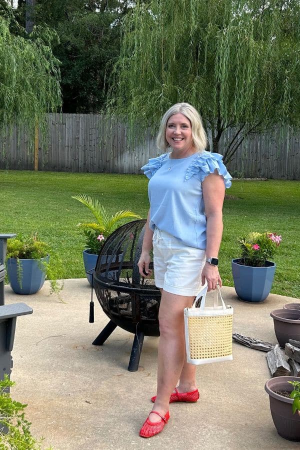 7 Easy Ways to Layer Summer Outfits