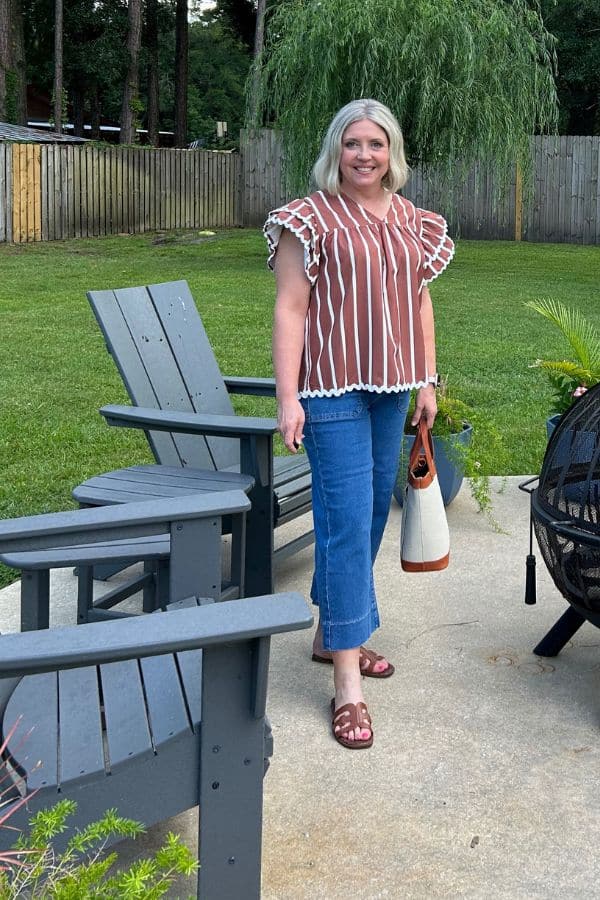 cropped jeans summer outfit