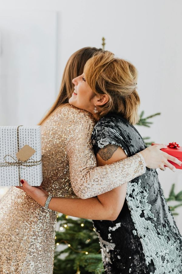 5 Holiday Outfit Mistakes to Avoid (and What to Wear Instead)